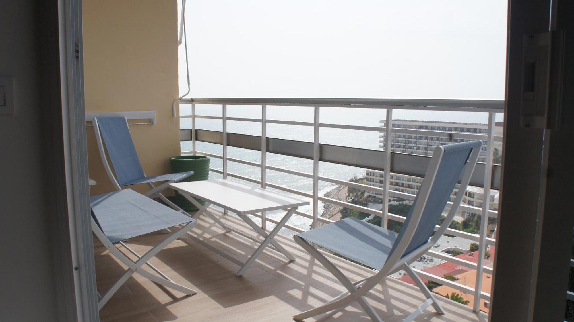 Apartamentos La Roca Rentals Torremolinos Ngoại thất bức ảnh